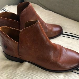Frye Elyssa Shooties- 9